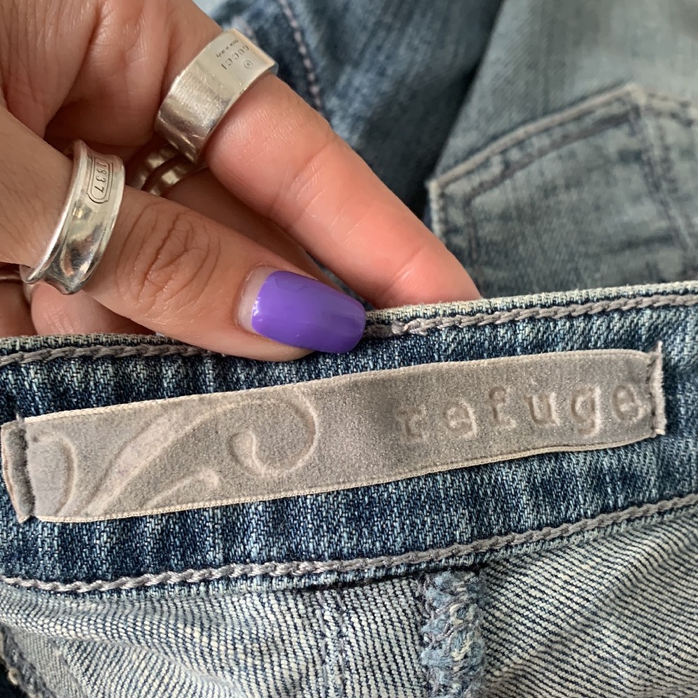 Refuge size 2 low rise blue denim jeans distress hole - Picture 5 of 8